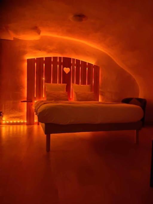 Nuit Romantique Avec Spa Privatif Meilhaud Ngoại thất bức ảnh
